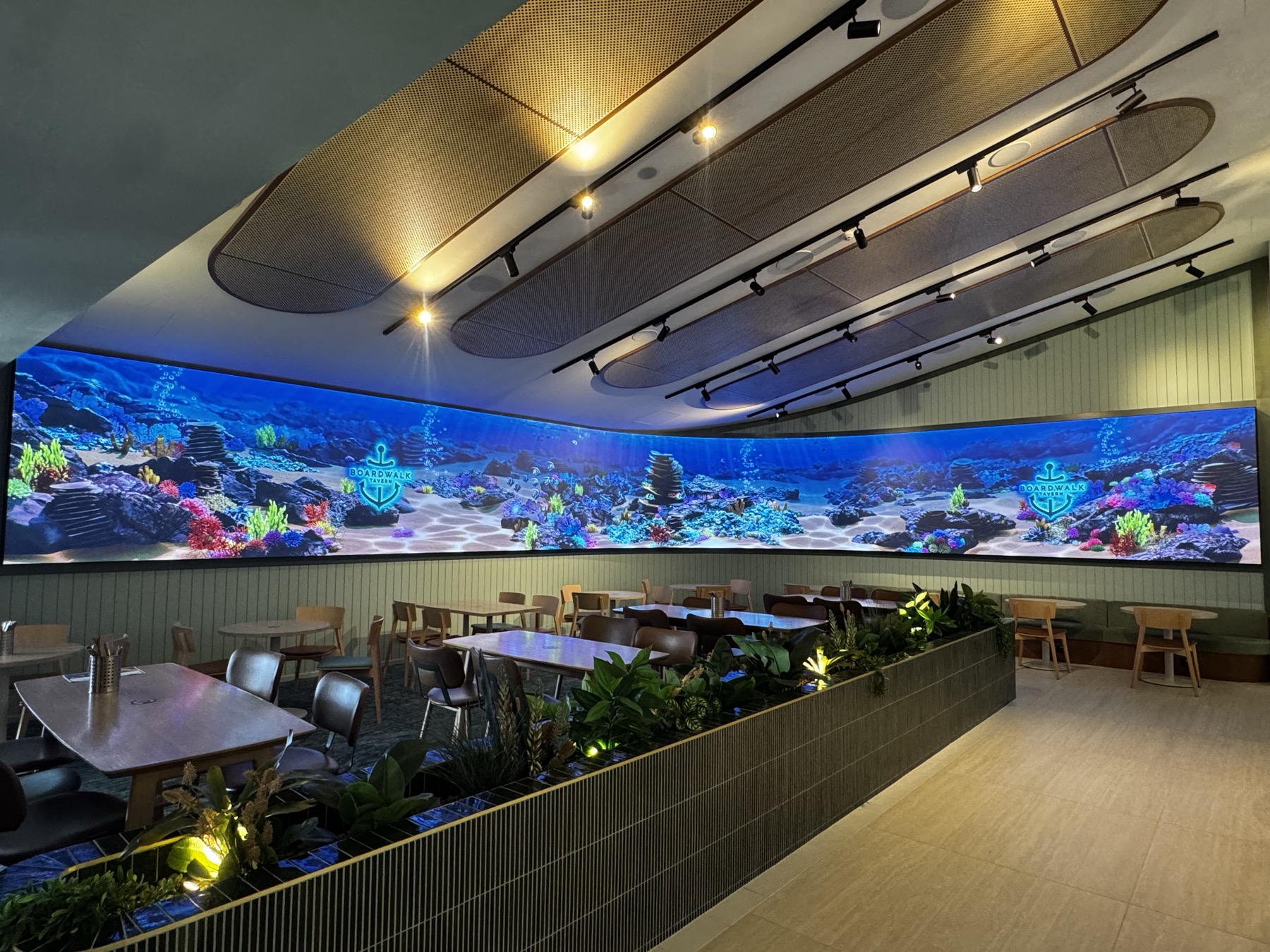 The Boardwalk Tavern LED ribbon: immersive mode