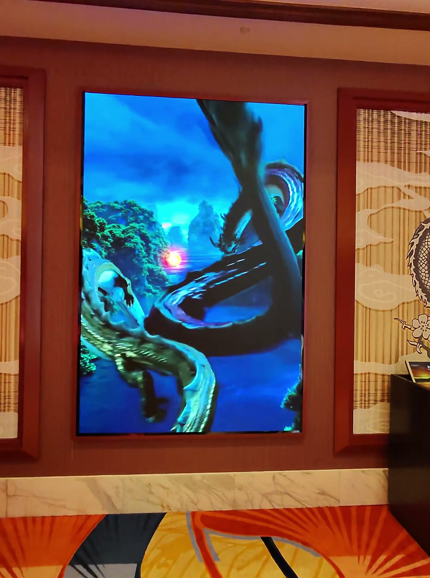 Solaire Resort: the screen in the venue